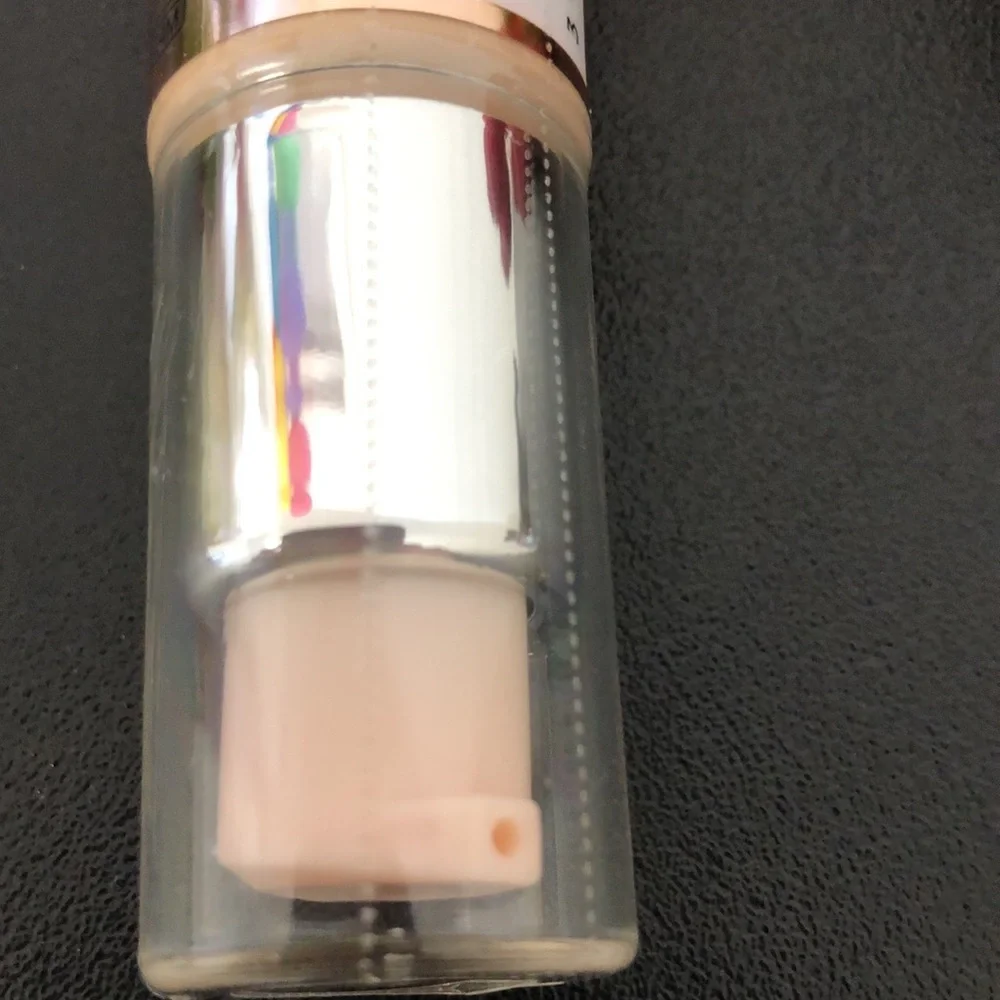Revlon PhotoReady Candid GLOW Anti-Pollution Foundation # 120 Buff Seale…